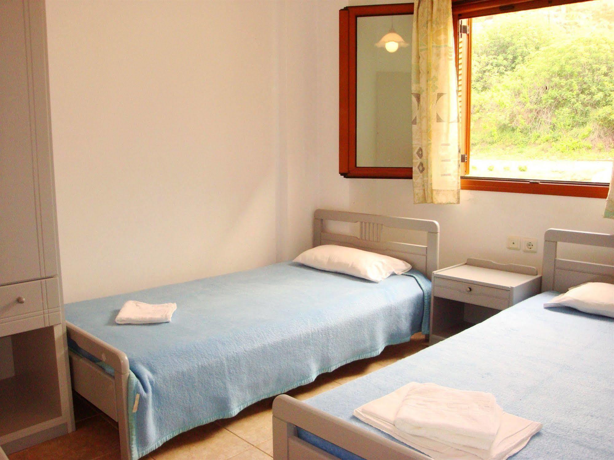 Anniko Aparthotel Sztalósz Kültér fotó